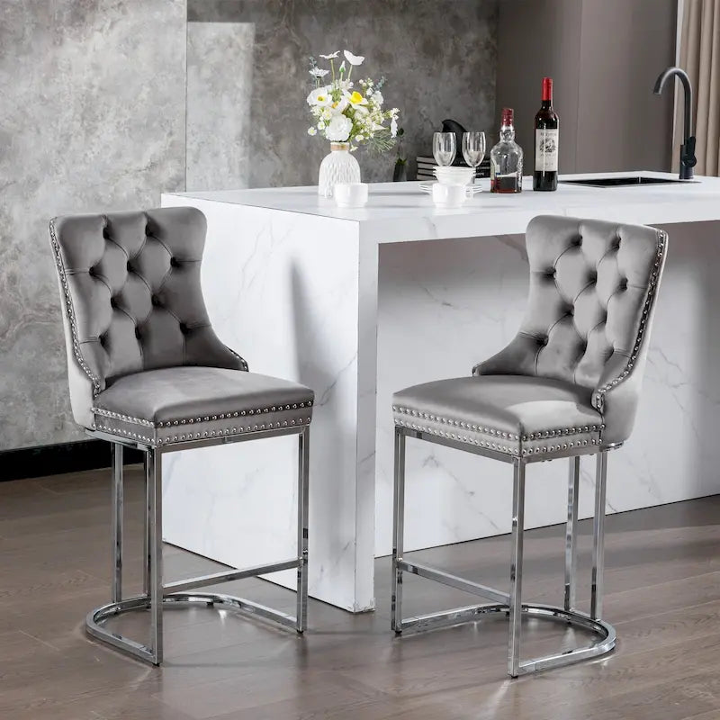 Tabourets de bar modernes (lot de 2) avec dossier capitonné, garniture cloutée et piètement en métal chromé 25 po