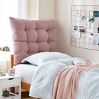 Tête de lit capitonnée moelleuse pour chambre d'étudiant